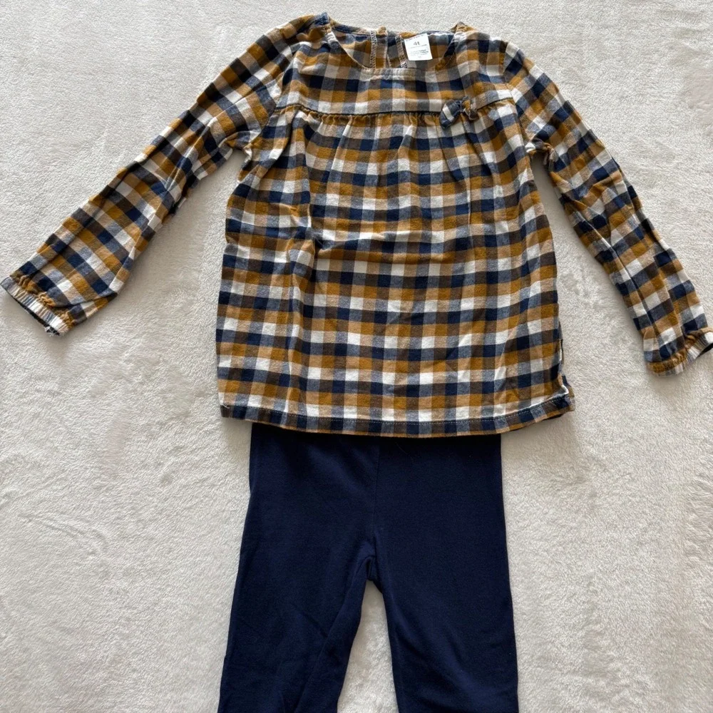 Carters Toddler Girls 4T Plaid Tunic Top &‎ Heart Graphic Tee With Leggings Set